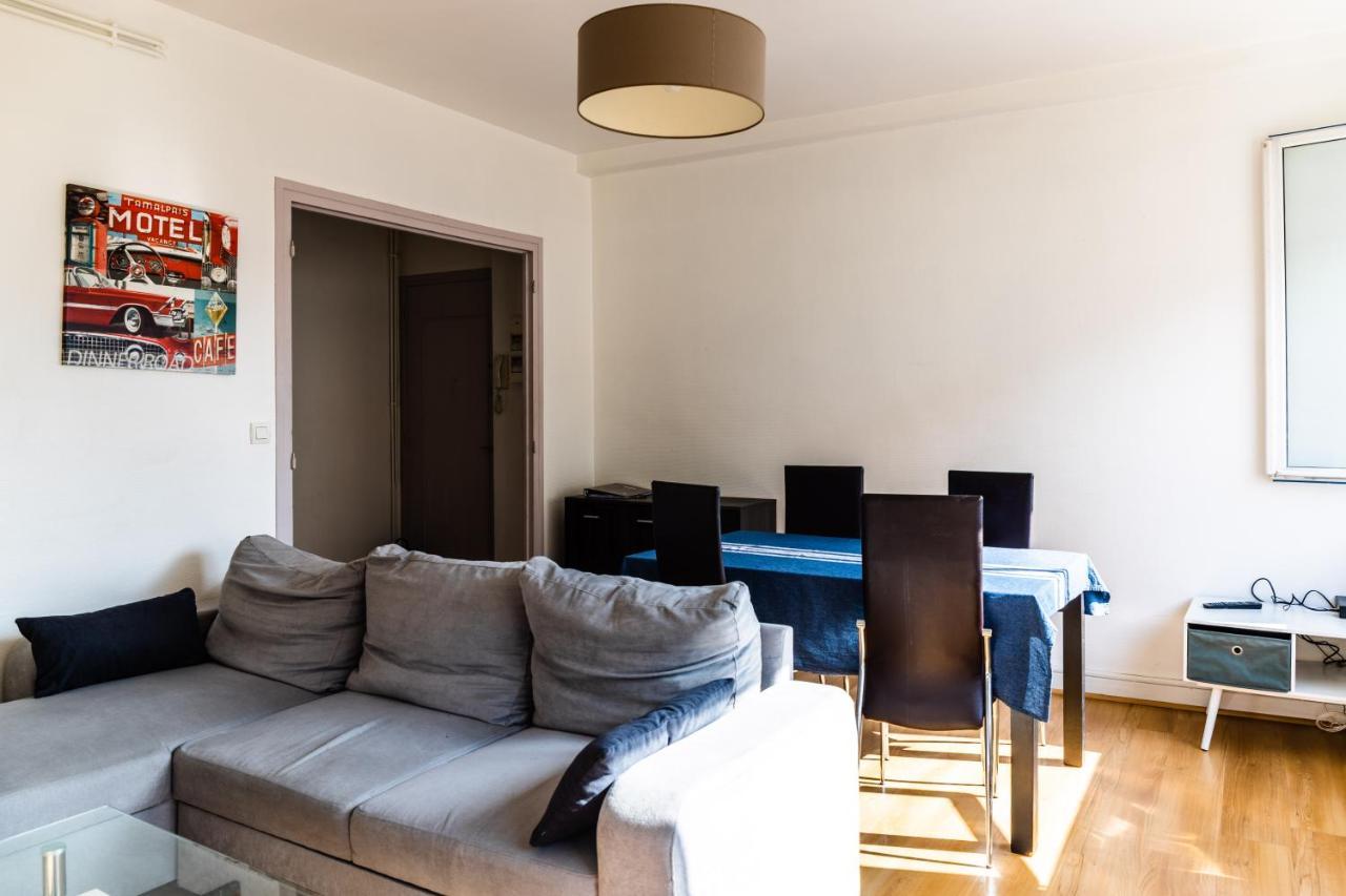 Le Voltaire -2 Chambres- 70M2- Hypercentre-Parking-Wifi Fibre- Nouvelle Literie Tarbes Eksteriør bilde