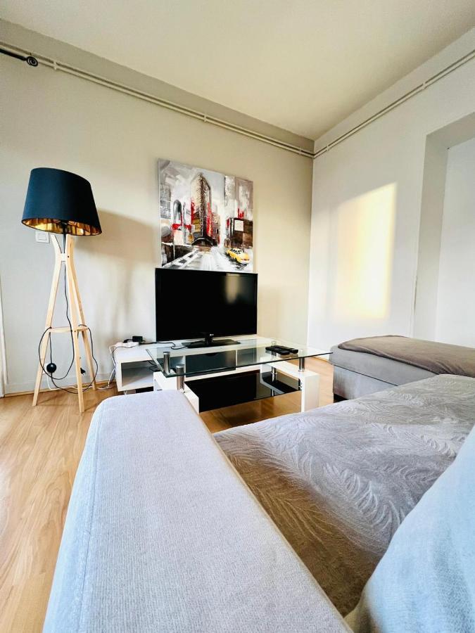 Le Voltaire -2 Chambres- 70M2- Hypercentre-Parking-Wifi Fibre- Nouvelle Literie Tarbes Eksteriør bilde